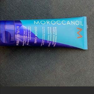 Moroccan oil purple shampoo unopened